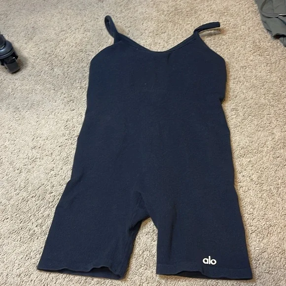 Alo seamless ribbed mellow Romper Bodysuit Black Sz S - Picture 3 of 7